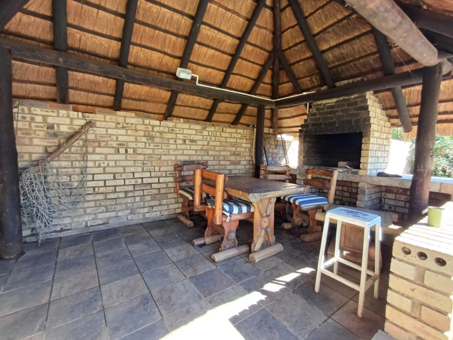  Bedroom Property for Sale in Wilkoppies North West